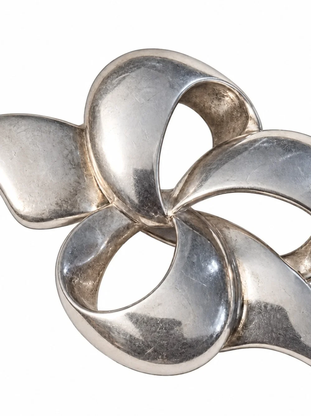 Vintage Sterling Silver Sculptured Ribbon Brooch 2 3/4